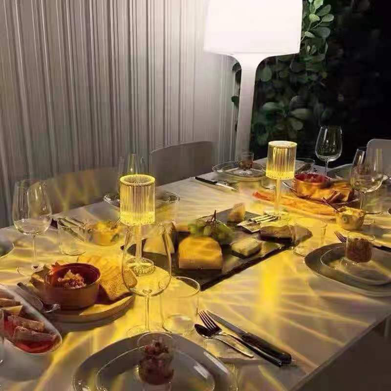 Lămpi inteligente de masă din cristal Lampă reîncărcabilă de noptieră Diamond LED Night Lights Lampă tactilă la distanță Dispozitiv de iluminat pentru decorarea casei