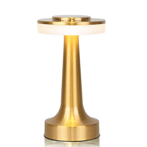 Nešiojama metalinė LED stalinė lempa, 3 spalvų jutiklinio jutiklio įkraunama stalinė lempa, kambario dekoravimo stalinė lempa, naktinė lempa, valgomojo lempa