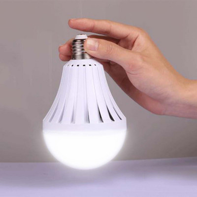Bec de urgență LED 5W 7W 9W 12W 15W Lampă inteligentă reîncărcabilă Lampă de iluminat cu baterie eficientă energetic Lampă de urgență