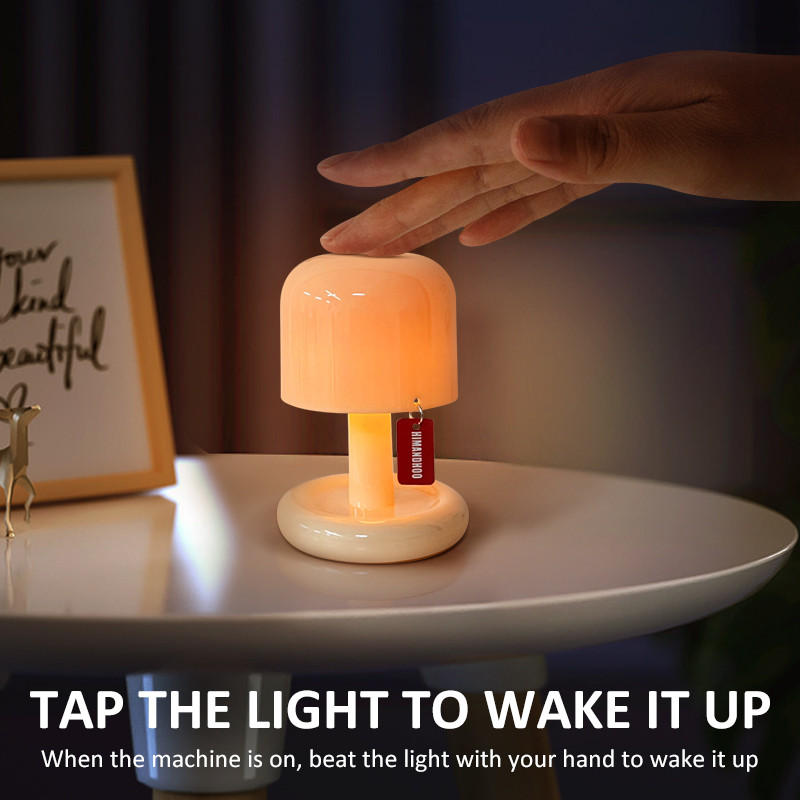 Radoša Sunset Galda lampa Sēņu stila Led Night Light Nordic Mini galda lampa kafijas bāram Mājas viesistabas dekors