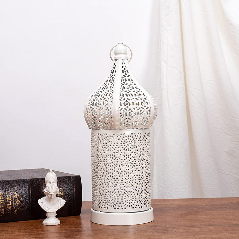 Ziemassvētku Marokas retro doba LED vēja lampa Dzelzs laterna Hotel Mājas Guļamistaba Dzīvojamā istaba Atmosfēra Dekoratīvā lampa dropshippin