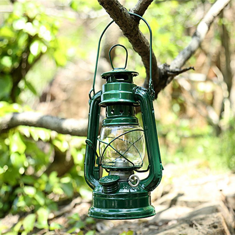 Āra retro kempinga petrolejas lampa dzelzs bronzas krāsas eļļas lampa vintage pārnēsājama laterna iekštelpu dekorēšanai galda lampas