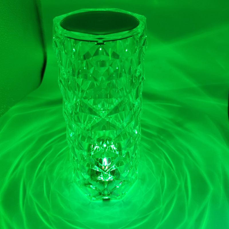 RGBW stolová lampa valcová diamantová stolová lampa moderné krištáľové LED stolové lampy do spálne dekorácia umelecká dekorácia LED nočné svetlá