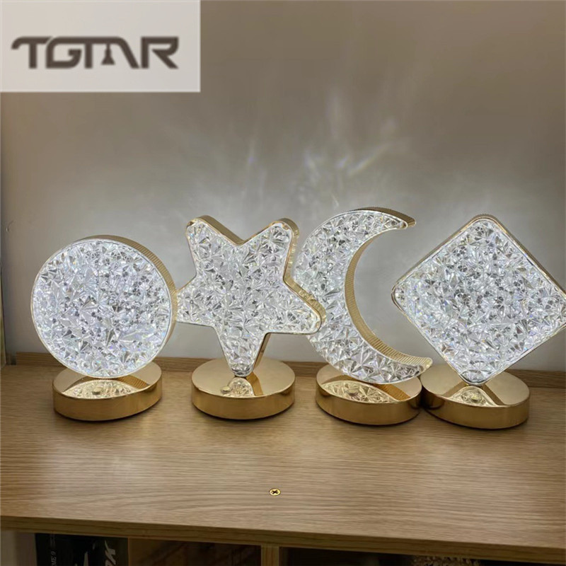 Lampă de masă decorativă cu LED pandantiv portabilă tactilă cu reglaj în trei culori Birou Lampă decorativă cu încărcare prin USB Lumină de noapte