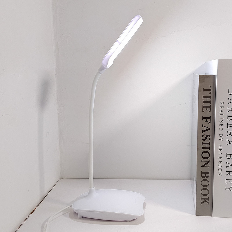 Lampă de masă LED pliabilă Dc5v Lampă de masă alimentată prin USB 6000k Lumină de noapte Lampă portabilă Lampă de masă pentru lectură pentru copii