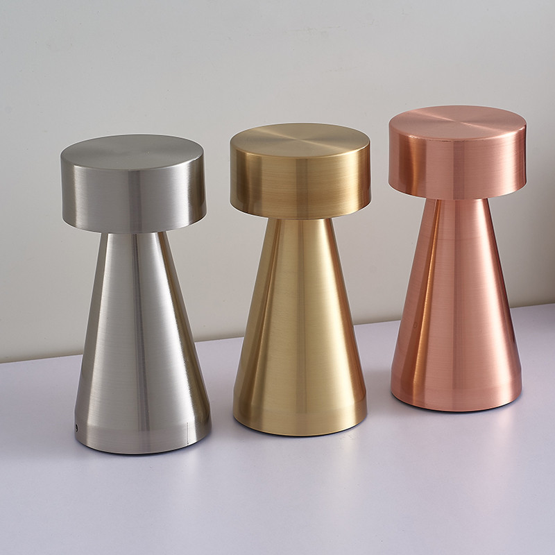 LED-dekoratiivsed öövalgustid USB-laetav loominguline söögilaud Hotelli baari laualambid Retro juhtmevaba puuteanduriga laualamp