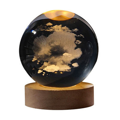 Unikali žėrinti planetinė galaktika astronautas krištolo rutulinis naktinis šviestuvas Medinis apšviestas pagrindo stovas žvaigždėtas projektoriai lempa prie lovos