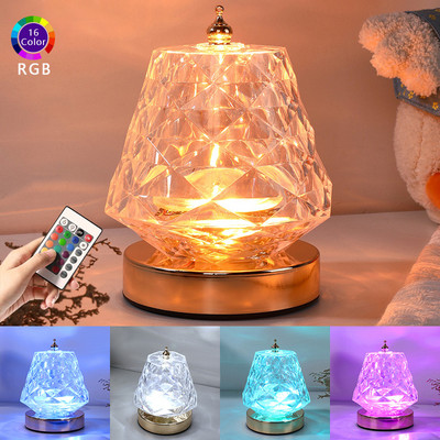 16-farebná dynamická projekčná lampa s vodnými vlnkami, romantická rotačná ambientná stolová lampa, nočné svetlo s USB, vnútorné dekoratívne svetlo.