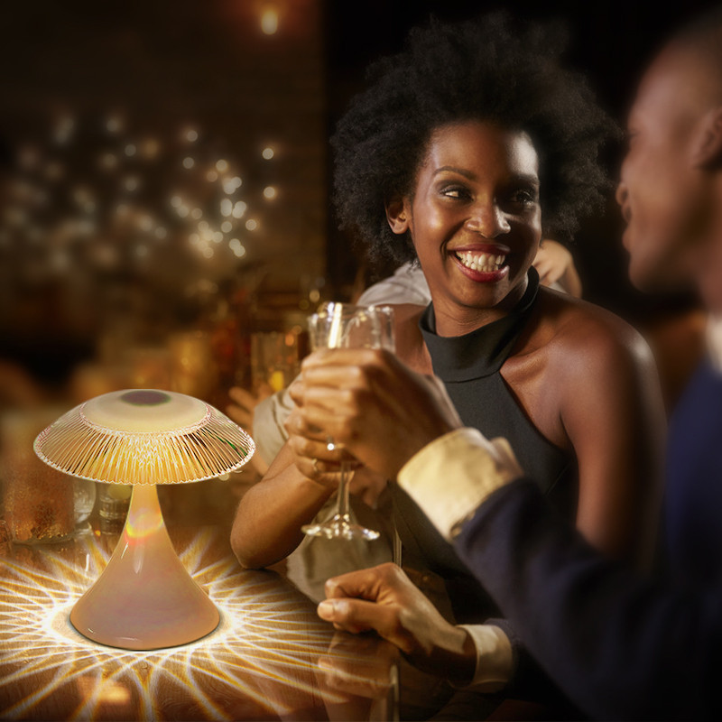 RGB atmosfēras nakts gaisma ar tālvadības pulti Mūsdienīgs pieskāriens pie gultas guļamistabas restorāns Gaišs viesistabas guļamistabas dekors