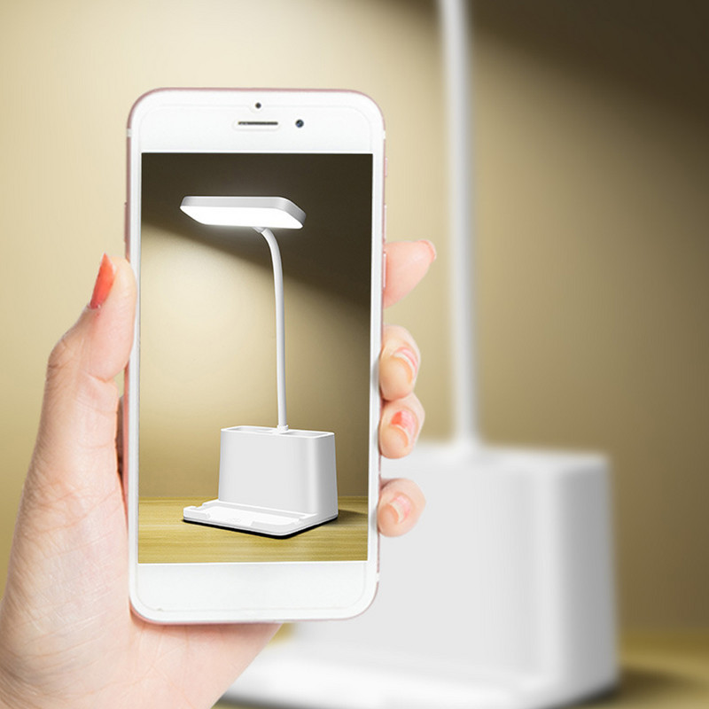 Ere LED-laualamp 3 värvirežiimiga puutetundliku juhtlaua valgusti silmade eest hoolitsev laualamp õppetöökontori 5-tasemelise dimmeri laadimisega