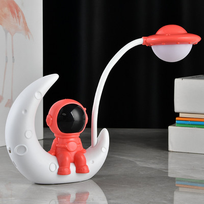 Kreatív Astronaut Moon Night Light Gyerekek USB Újratölthető LED Spaceman Baba Gyerek Hálószoba Éjjeliszekrény Asztali lámpa Karácsony