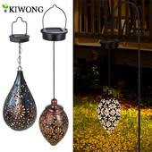 Napelemes lámpák kültéri vízálló dekoratív napelemes kerti lámpás LED-es függőlámpa fém anyag a kerti üreges kialakításhoz