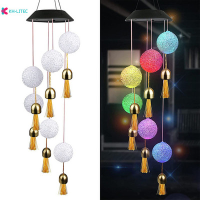 Värvimuutev päikeseenergia tuulekell koolibri ingel liblikas veekindel välikaunistustuli siseõue aia jaoks