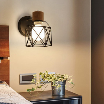 Скандинавска дървена стенна лампа Нощна лампа за спалня Черна модерна E27 пътека Стълби LED домашно таванно осветление Аплик Декор за всекидневна