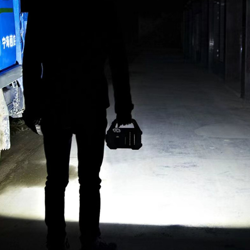 Zaslon napajanja Izlazna snaga Radno svjetlo Ugrađena litijska baterija USB punjenje i solarno punjenje SMD COB LED punjiva svjetiljka