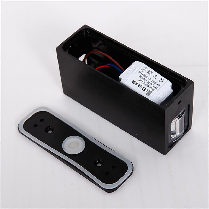 ÚJ kültéri fali lámpa LED egyszerű nedvességálló lámpa IP65 vízálló folyosó folyosóhoz erkély villa udvari dekorációs lámpák