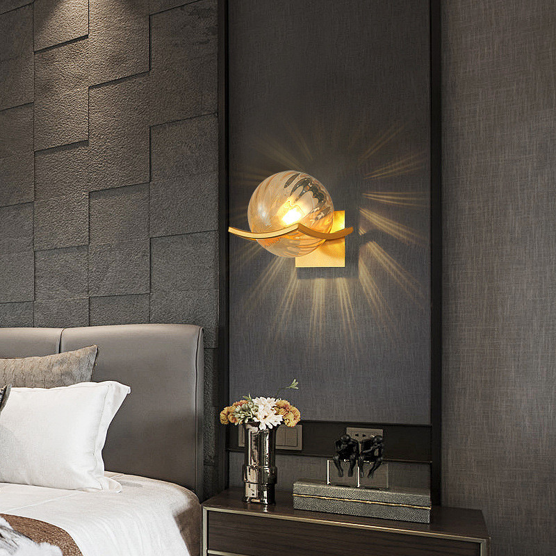 IWHD geležies metalo moderni sieninė lempa šalia namų apšvietimo miegamojo vonios kambario veidrodinė šviesa šiaurietiška stiklo rutulinė sieninė lemputė Luminaira LED