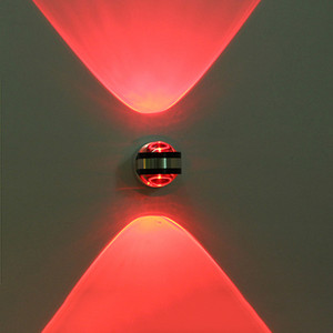 Μοντέρνο επάνω κάτω φωτιστικό τοίχου Led Εσωτερική διακόσμηση ξενοδοχείου Φωτιστικό Σαλόνι Υπνοδωμάτιο Υπνοδωμάτιο κομοδίνο Τηλεόραση με φόντο εικόνα Φωτιστικά απλίκες