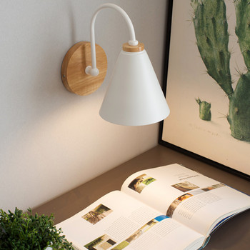 PHYVAL Скандинавски дървени стенни лампи с превключвател Нощна лампа за спалня за кухня Ресторант Модерна стенна лампа Macaroon Sconces