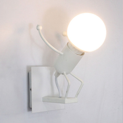 Humanoid kreatív fali lámpa Fém éjjeli fali lámpa Modern dekoráció falikarok Világítás Rajzfilm baba fali lámpák LED fali lámpa