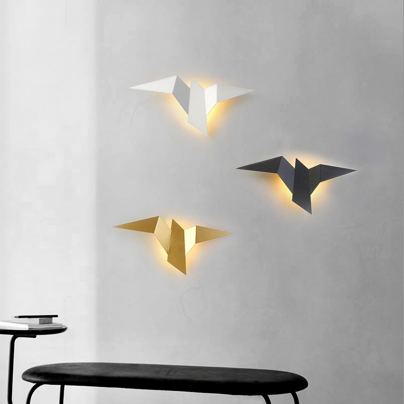 Putnu sienas lampa Ziemeļvalstu LED dzīvojamās istabas fona siena pie gultas Mājas apdare Atmosfēras lampa iekštelpu apgaismojuma sienas lampiņa