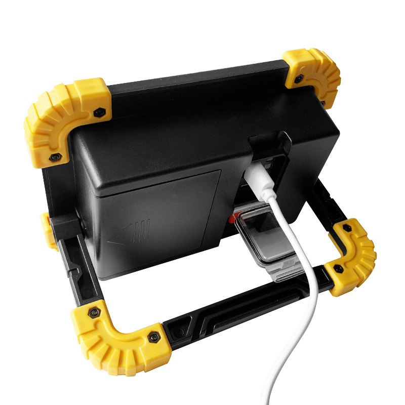 3000 lm LED hordozható spotlámpa szuper fényes LED munkalámpa, újratölthető kültéri kempinglámpához, 18650 LED zseblámpa