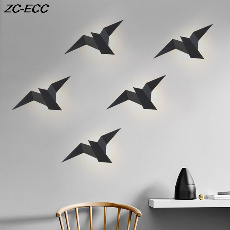 Aplice de perete cu păsări cu LED nordice Lampă modernă de artă din fier pentru dormitor Decor de interior Iluminat de perete pentru acasă Scări Corpuri de iluminat de noptieră