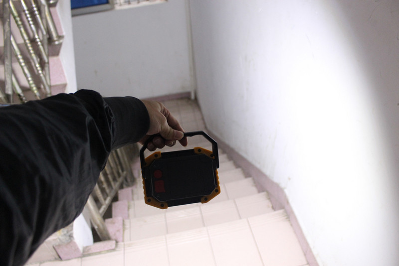 2019 Noi reflectoare reîncărcabile cu USB Lampă de proiecție cu LED Lumină Lampă de urgență în aer liber, impermeabilă, Proiectoare, Spoturi Floodl