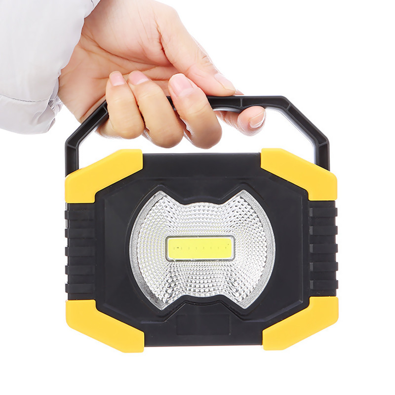 100 W LED töövalgusti 180 kraadi reguleeritavad laternad koos sisseehitatud aku kohtvalgustiga, laetav välimatkavalgusti jaoks Uus