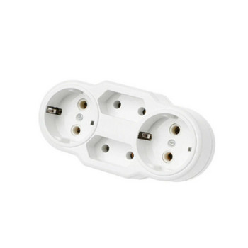 250v Triple Plug Protective Contact Multiple Plug Power Distribution Adapter EU to Russian Good Quality Conversion Socket