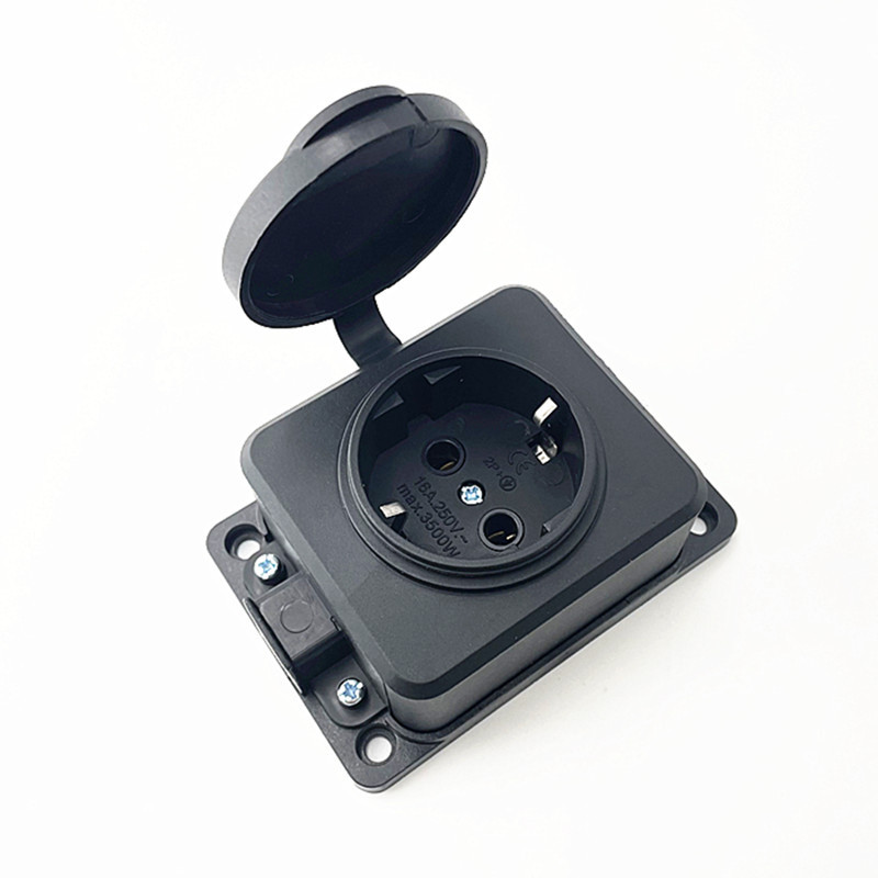 Noua priză IP54 16A pentru industria europeană Waterpoof 1/2/3/4 căi, priză de ploaie impermeabilă în aer liber de 3500 W cu capac Rusia