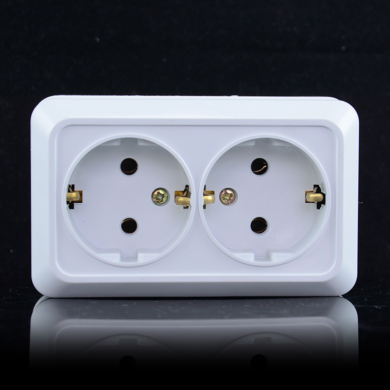 250V 16A európai szabvány német francia jack fehér külső falra szerelhető porálló aljzat kombinációs ABS égésgátló