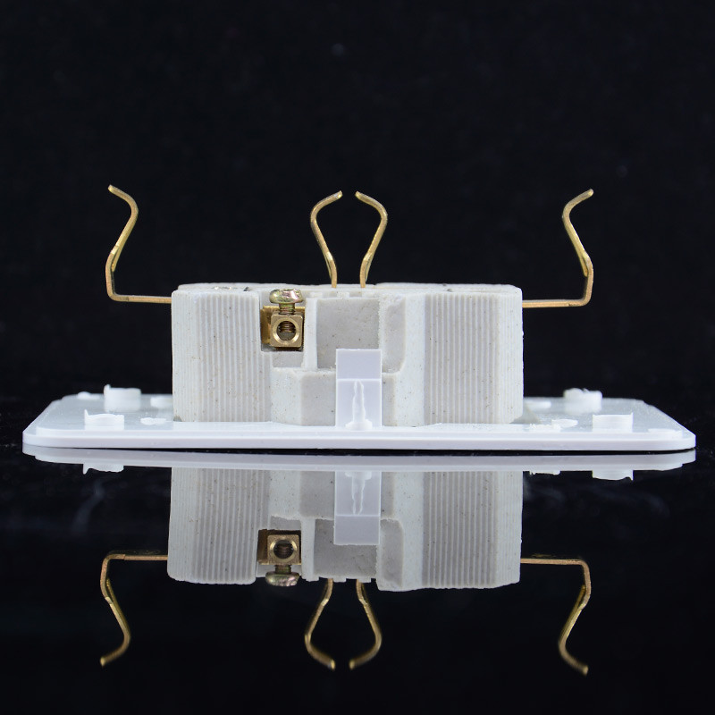 250V 16A európai szabvány német francia jack fehér külső falra szerelhető porálló aljzat kombinációs ABS égésgátló