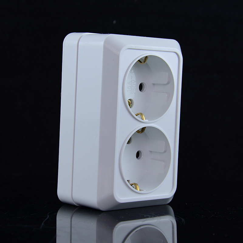 250V 16A európai szabvány német francia jack fehér külső falra szerelhető porálló aljzat kombinációs ABS égésgátló