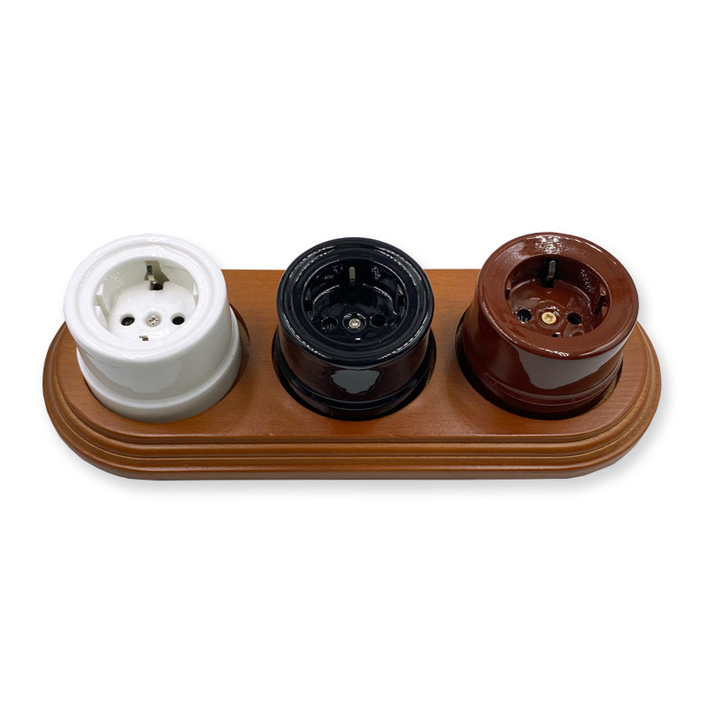 Βελτίωση σπιτιού Ρετρό κεραμική ΕΕ Ηλεκτρική πρίζα τοίχου 1-3 οπών Ξύλινη βάση σε ευρωπαϊκό στιλ πρίζα τοίχου