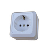 CXFG pinnale paigaldatav seinakontakt 10A 250V One European Socket (S1009P) Leegiaeglustav ABS tagaiste