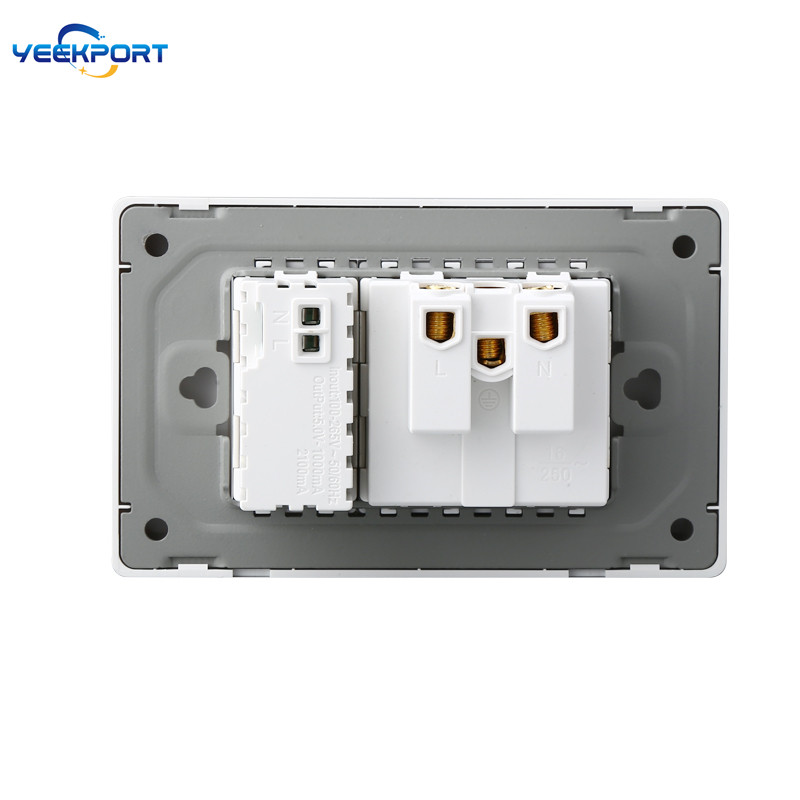 118 mm biela PC zásuvka s 2 USB portami, štandardná pre domácnosti, 16 A, 2-otvorová, s bielym PC panelom, samozhášacím panelom, kombináciou 2 USB portov