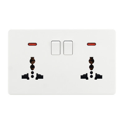 Viacúčelové zásuvky, 3 piny, 13A, duálna USB nabíjačka, LED indikátor, jednotlivé zásuvky s prepínačmi, dvojitá nástenná zásuvka, biely plast