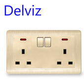 Ühendkuningriigi standardne kahe pistikupesaga paneel Köögi elutoa sisustus praktiline Ristkülikukujuline kuldne seinakontakt 110-250v13A 146 tüüpi pistikupesa