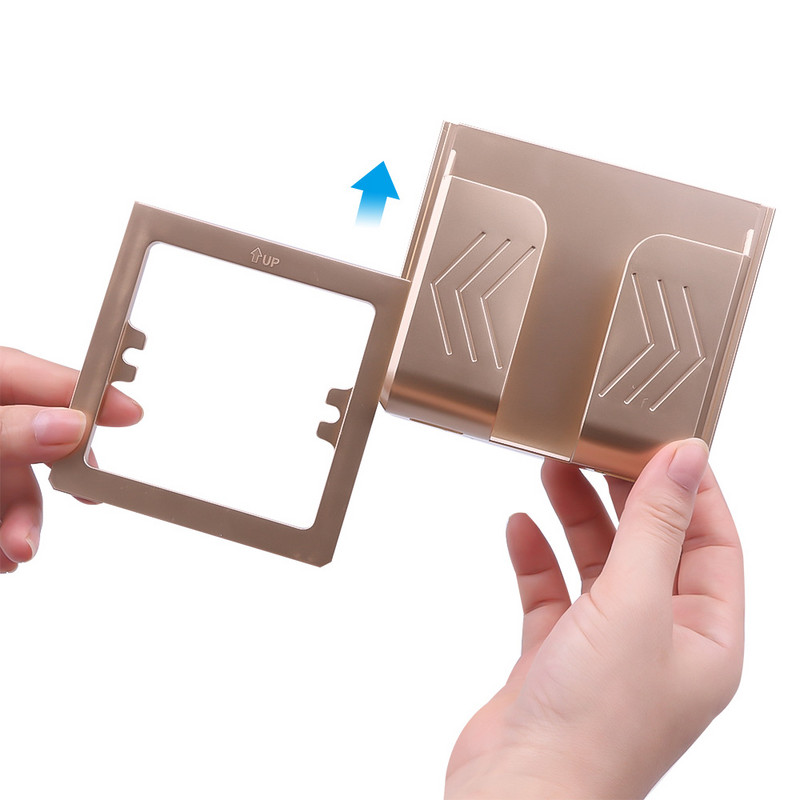 USB napájacia zásuvka s dvojitým USB portom a zástrčkou EÚ pre domácu nabíjačku do steny