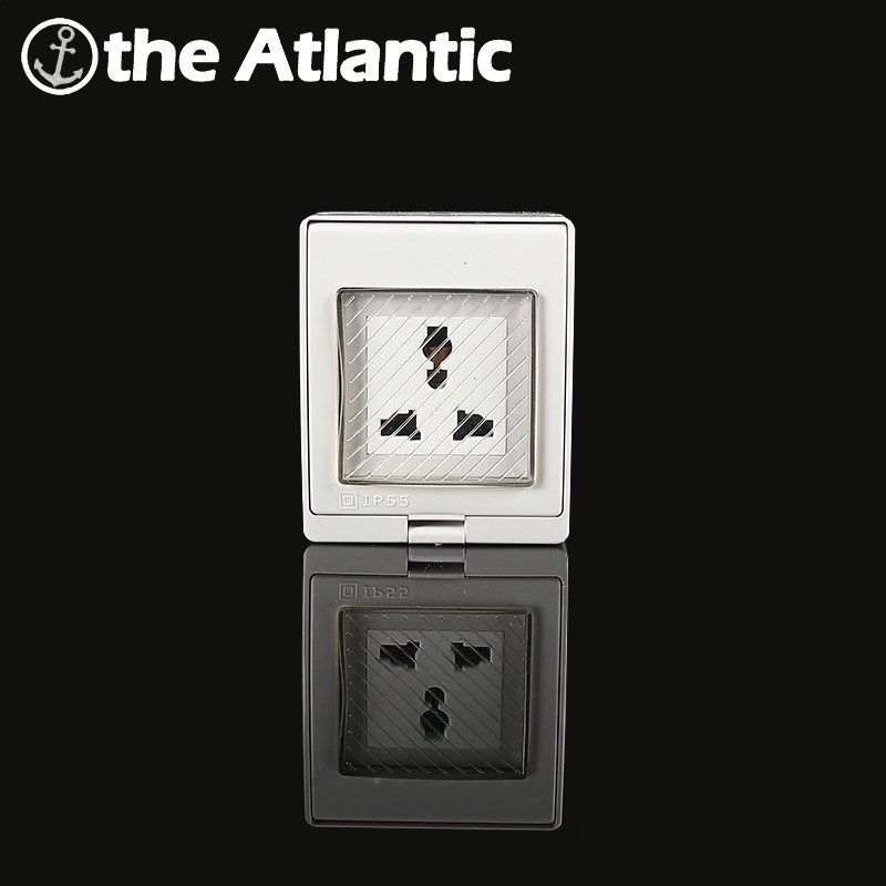 IP55 Vodotesná prachotesná vonkajšia vonkajšia nástenná zásuvka s krytom 110 ~ 250 V Univerzálna zásuvka