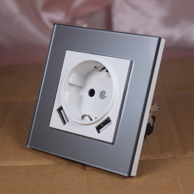 Nabíjačka do USB zásuvky Doprava zdarma Dvojitý USB port 5V 2A USB zásuvka vysokej kvality Strieborná akrylová LDS-03