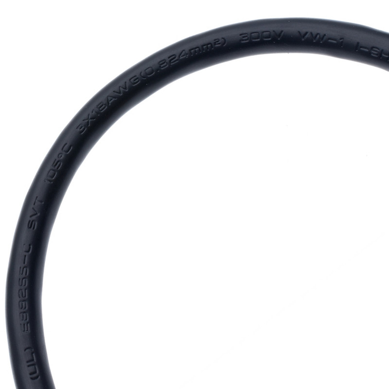 IEC320 C14 csavarlyukakkal derékszögű és C13 derékszögű, C14 - C13 hosszabbító kábel, 60 cm, SVT 3X18AWG