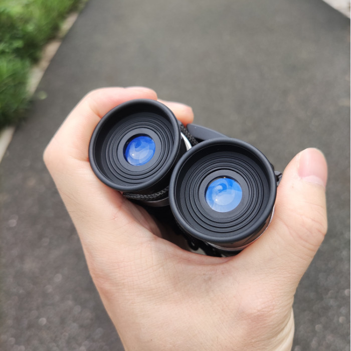 Távcső 900X25 10X HD Erőteljes, nagy hatótávolságú összecsukható mini teleszkóp BAK4 FMC optika vadászathoz sporthoz kültéri kemping utazáshoz