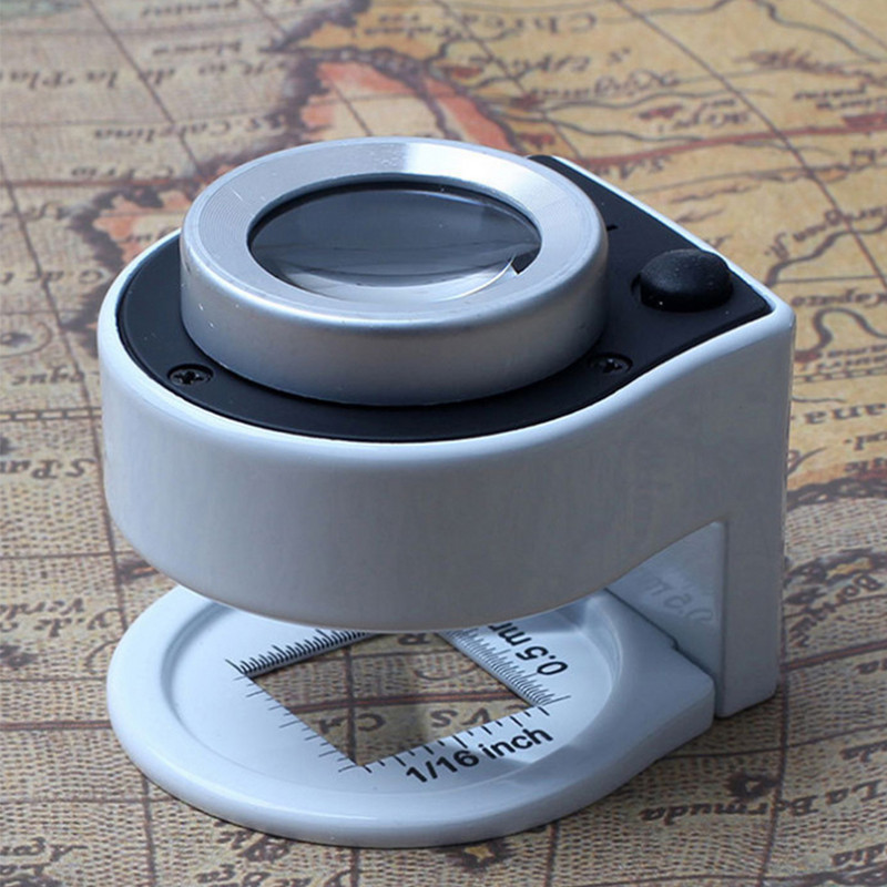 30 X divslāņu optiskā stikla lēca ar 6 LED pilnībā saliekamu metāla lina testeri. Lupas palielināmā stikla vītnes skaitītāju palielinātājs