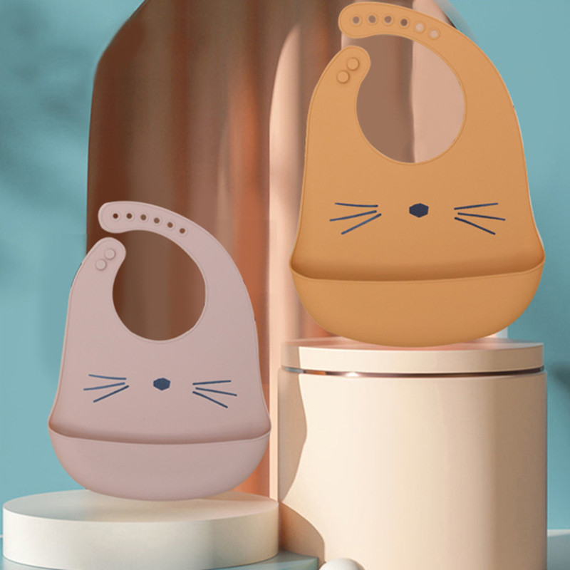 Savete impermeabile pentru bebeluși Esarfă din silicon moale Cute Cartoon Brint Articole pentru bebeluși Băieți și fete reglabile Leneșuri