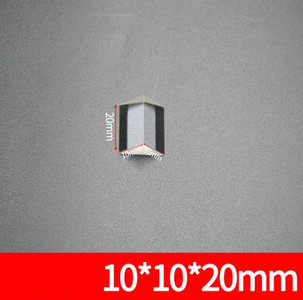 10 mm 15 mm 20 mm 30 mm K9 optinio stiklo stačiakampis trikampis Lygiašonis prizmė Bendras atspindys Fizinis eksperimentas Spinduliuotės lūžis