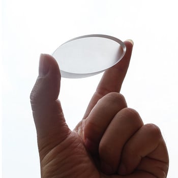 Оптична двойновдлъбната двойно изпъкнала стъклена матирана призма Леща за пречупване на светлината Двойно вдлъбната двойно изпъкнала Студентски физически експеримент