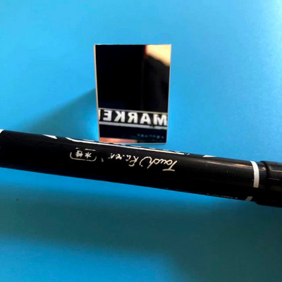 25 * 25 * 25 mm optiniai lygiašonių stačiakampių triprizmų eksperimentai, skirti vaivorykštės stiklui K9