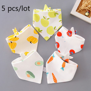 Бебешки лигавници Триъгълни двойни памучни лигавници Анимационен печат Слюнка Хавлиена кърпа Бебешки момчета Момичета Престилка за хранене Памук